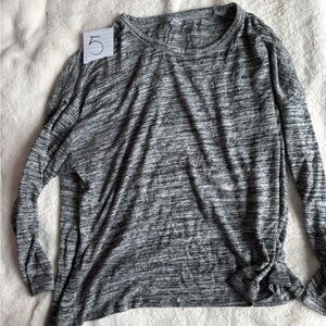 Old Navy Gray Marled Long Sleeve Crew Tee